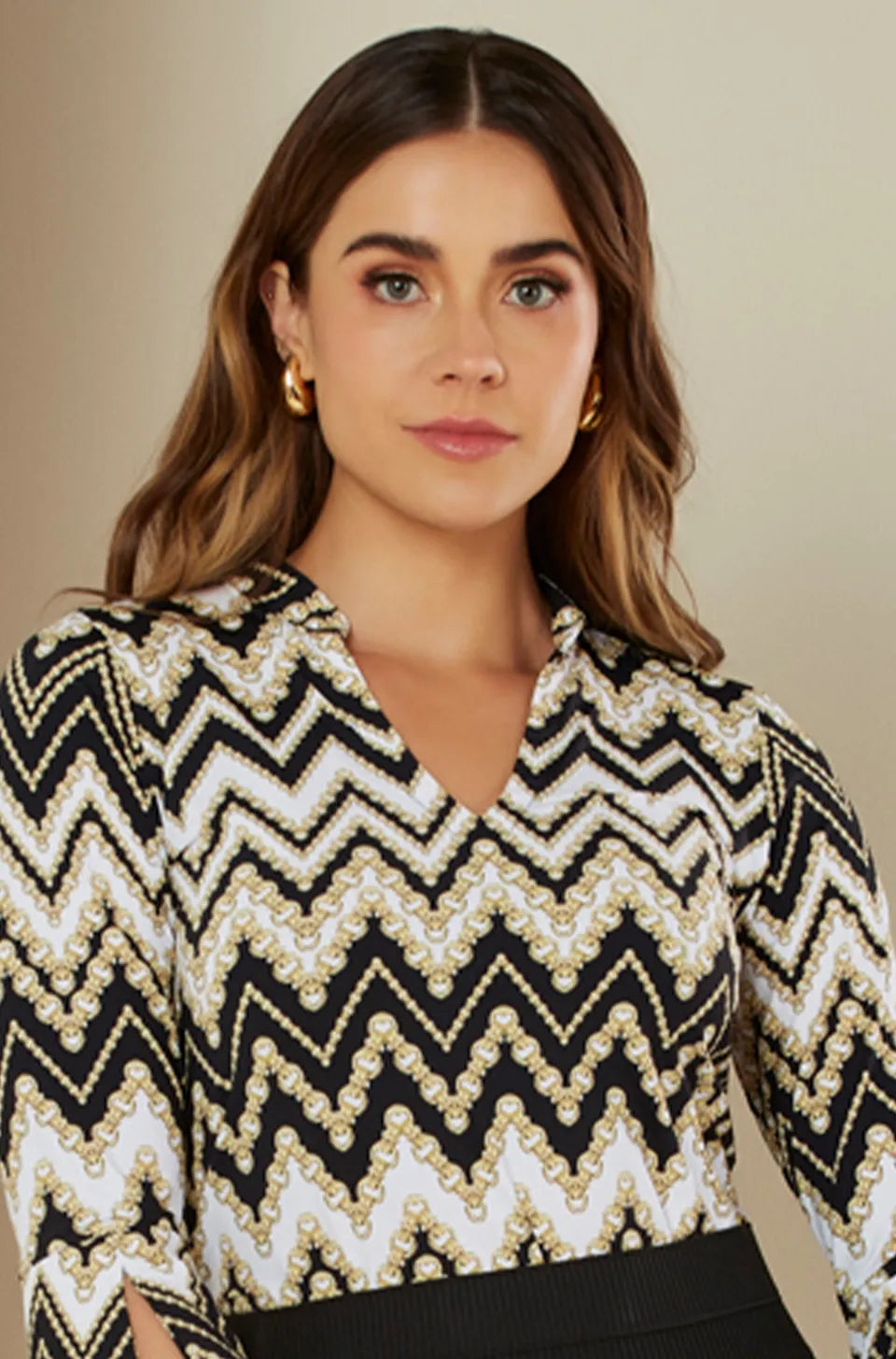 ONE UP - Blusa Dominica Preto