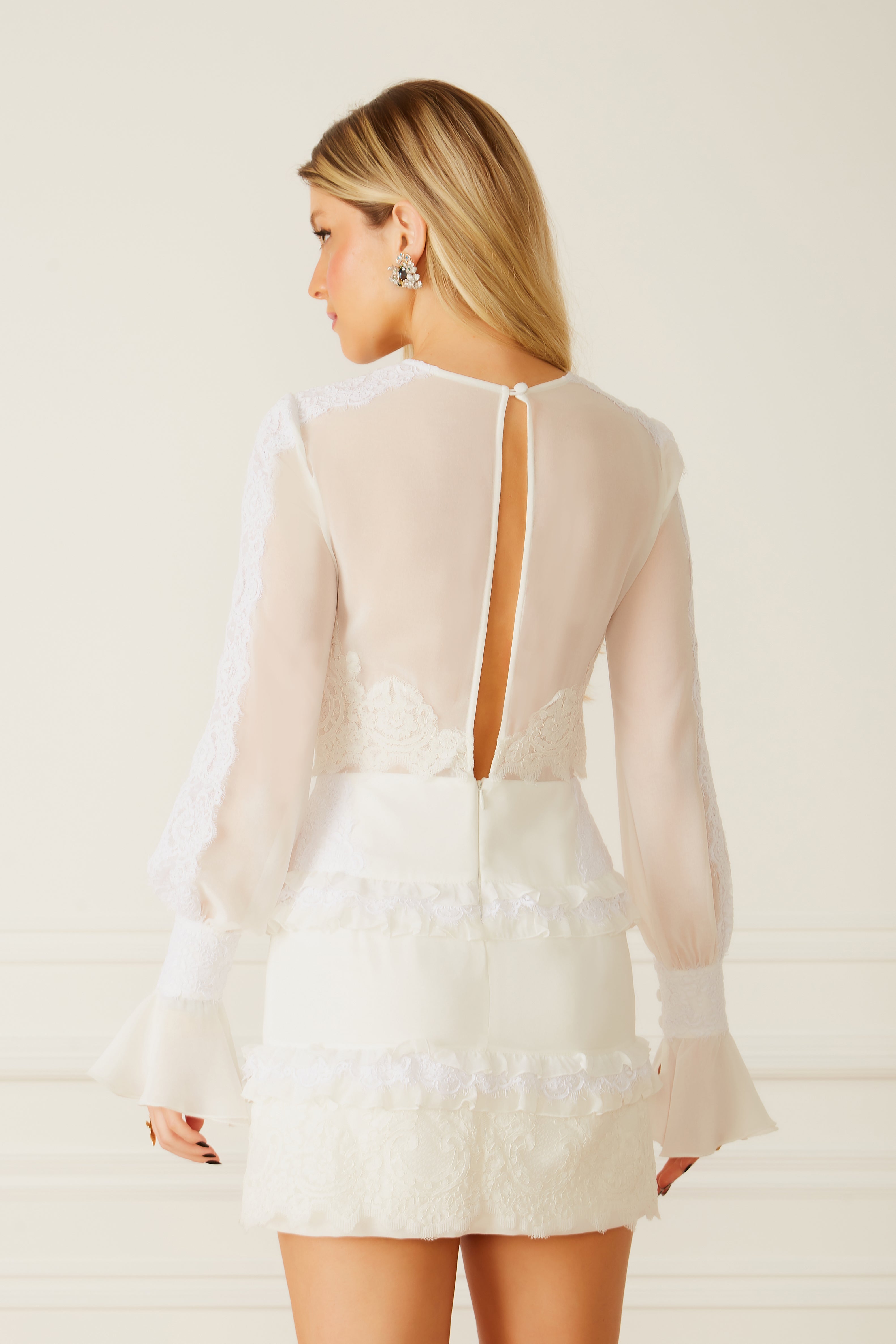 FABULOUS AGILITÀ - Vestido Curto Claudia Off White - Inverno 22