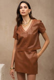 MADRE REINA - Blusa Sophie Perfuro Mr Couro Caramelo