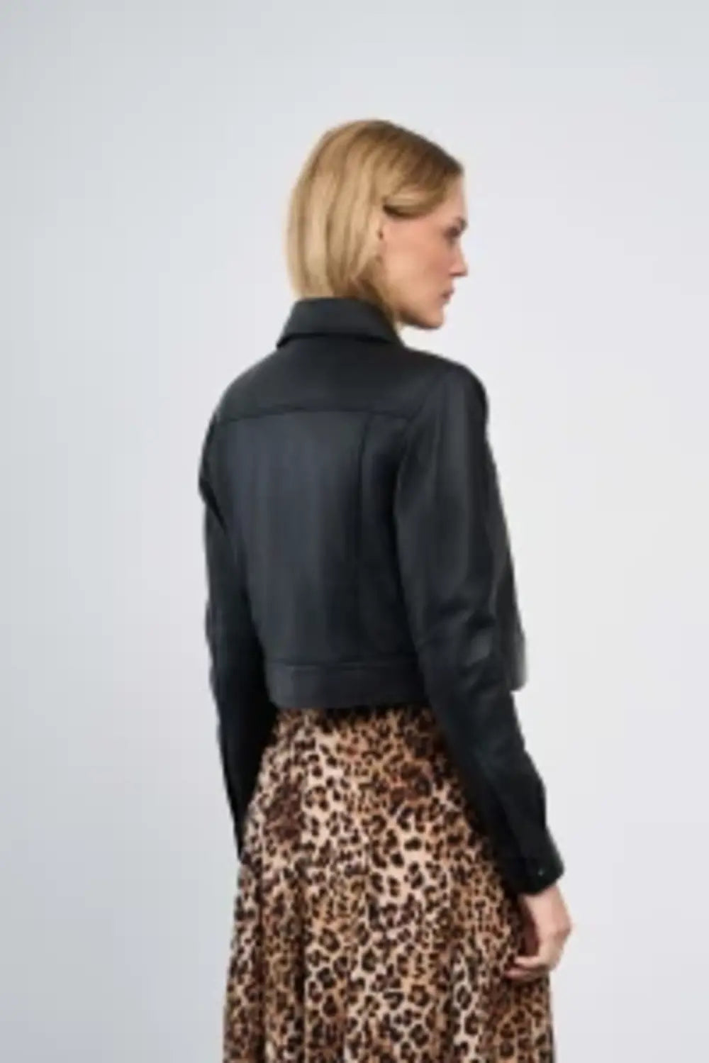 ANA VARGAS - Jaqueta Mel Basic Mr Couro Preto