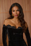 FABULOUS AGILITÀ - Vestido Curto Karlie Ombro a Ombro Preto