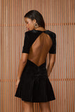 FABULOUS AGILITÀ - Vestido Curto Cameron Manga Curta Preto