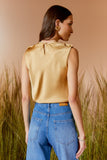 AGILITÀ - Blusa Detalhe Ombro Avelã