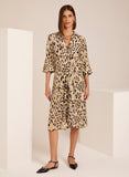 LE LIS BLANC - Vestido Line Estampado Feline