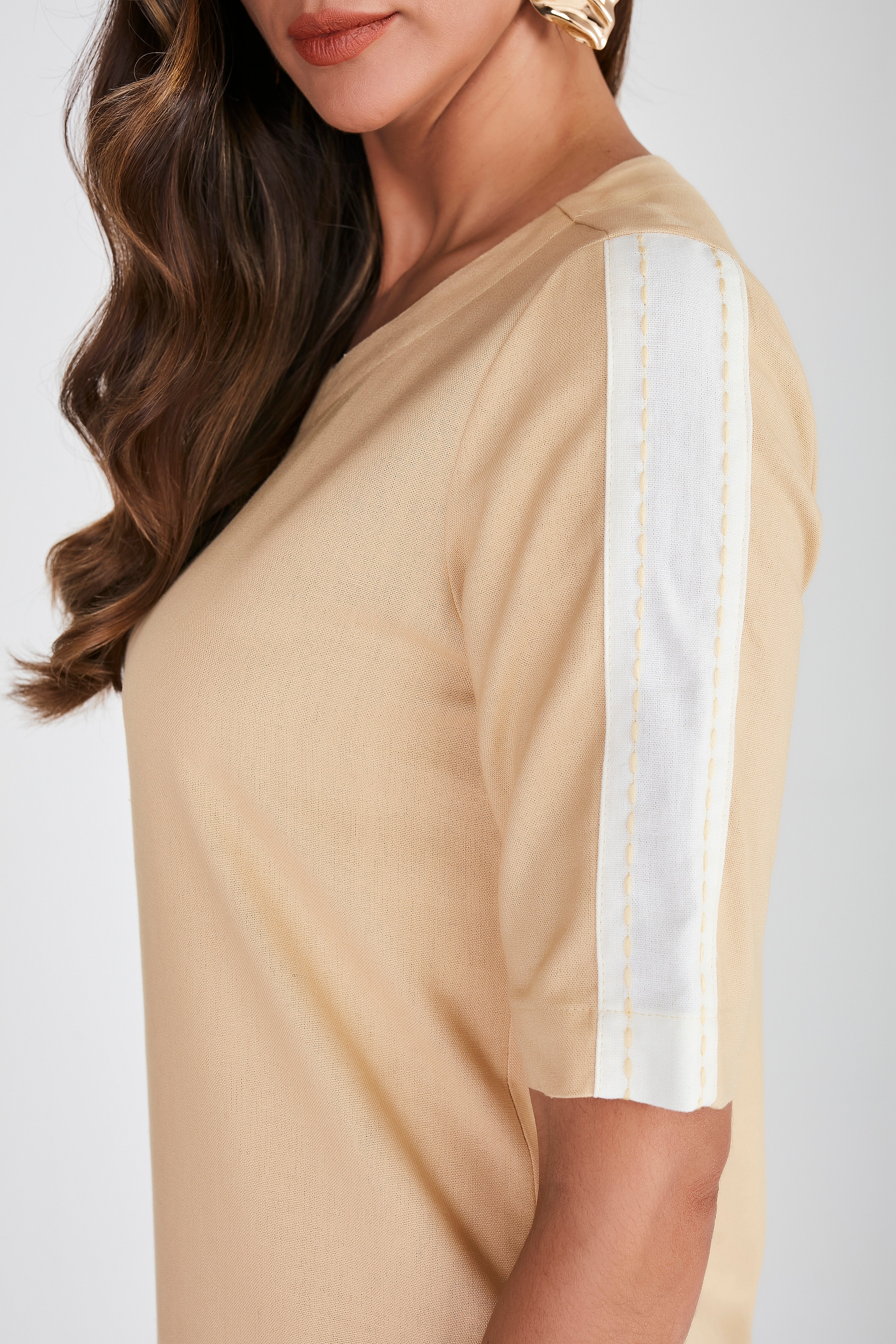 SCALON - Vestido Linho Curto Palha e Off White