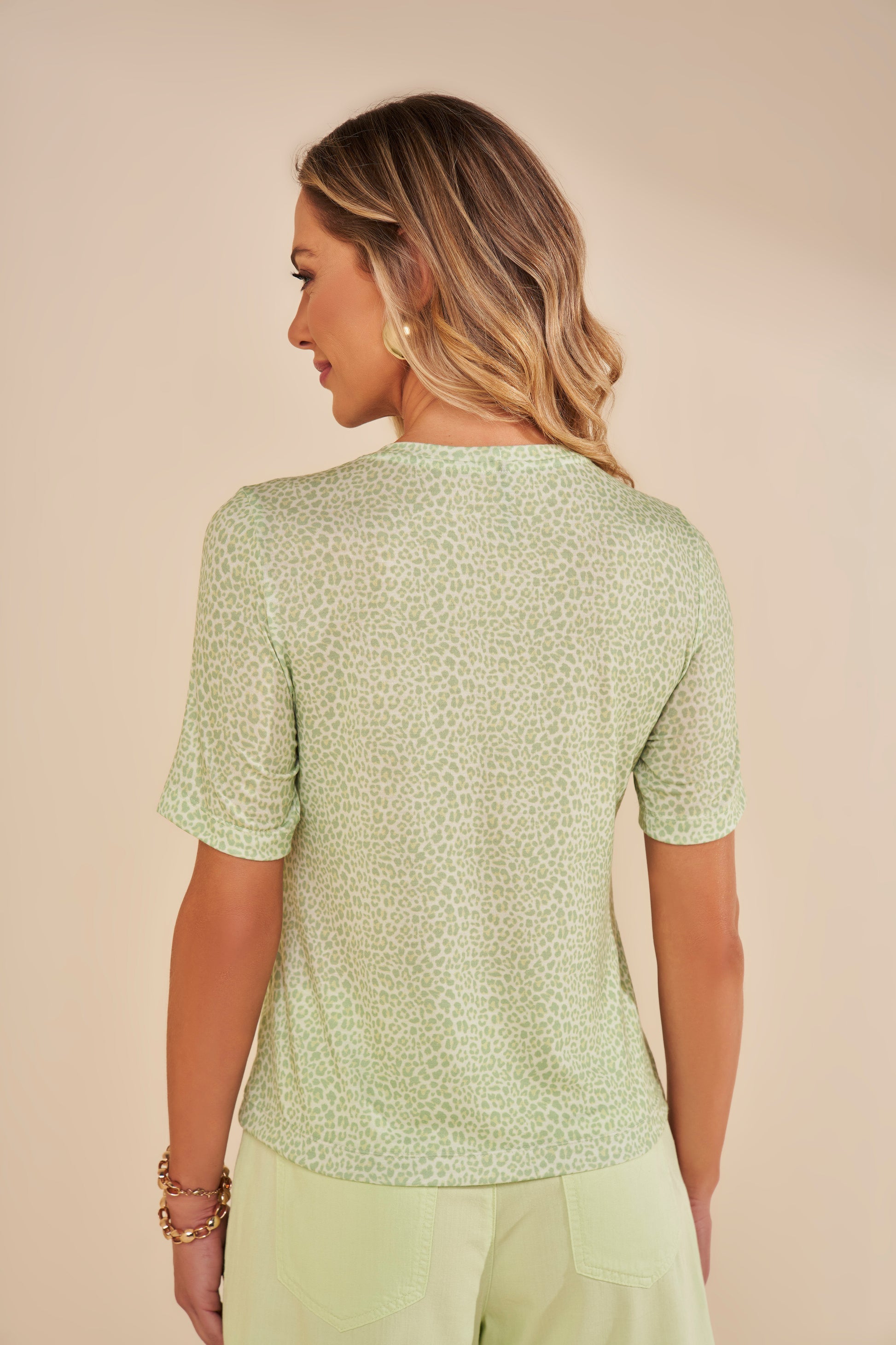 SCALON - T-Shirt Malha Manga Curta Animal Print Verde