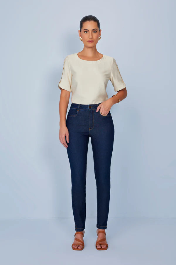 SCALON - Blusa Viscose Manga Curta Areia Bege