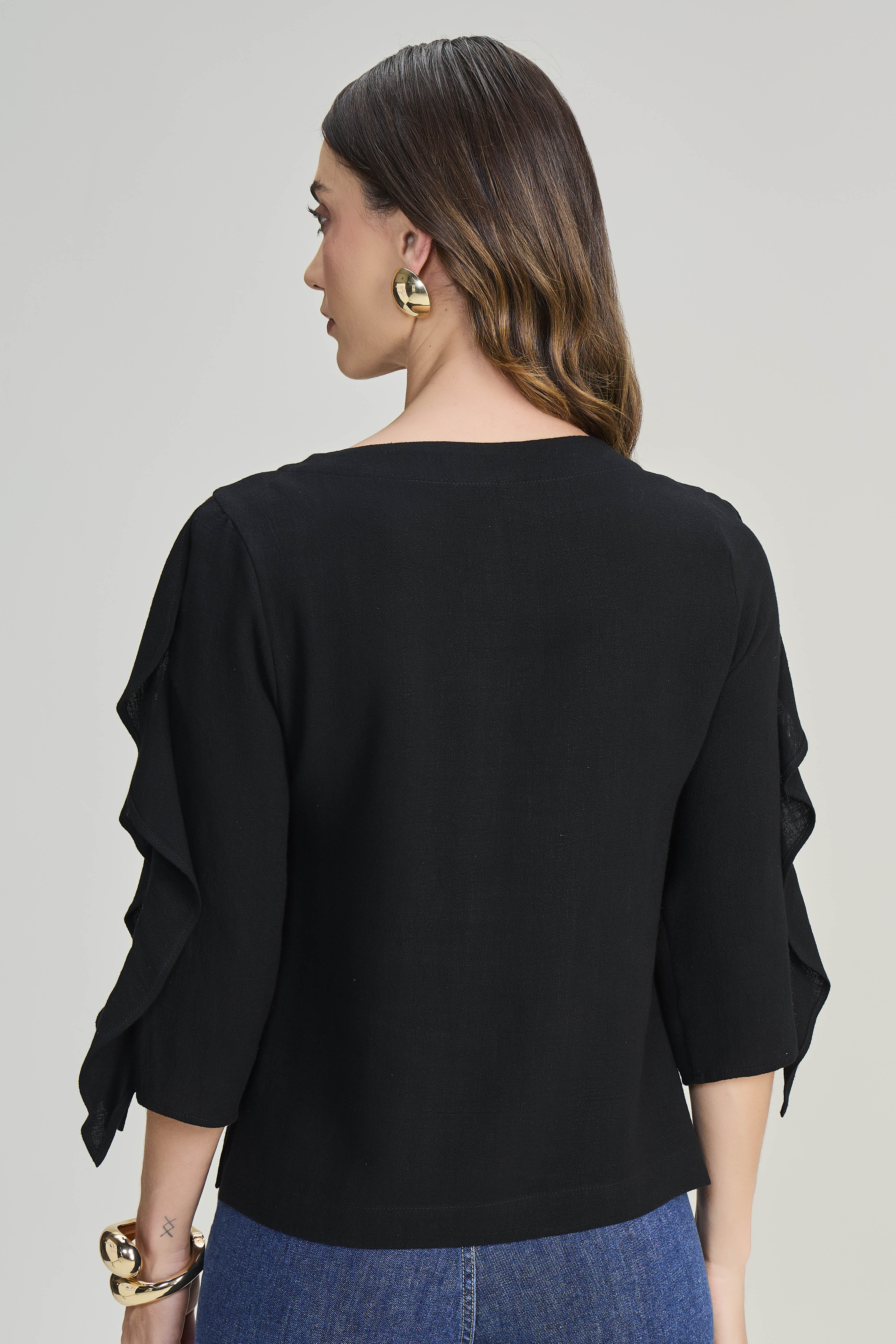 SCALON - Blusa Viscose Manga Babados 3/4 Preto