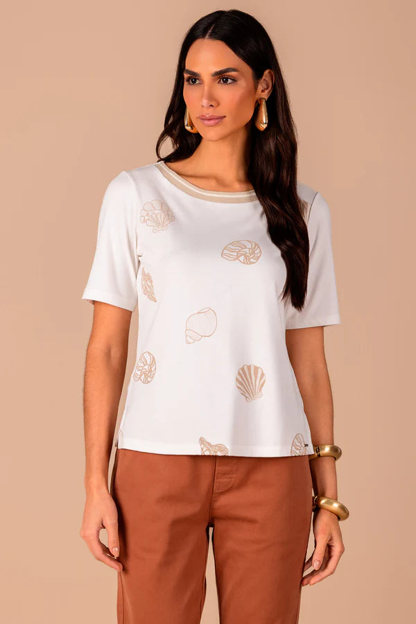 Scalon - T-shirt Malha Manga Curta Conchas Bege