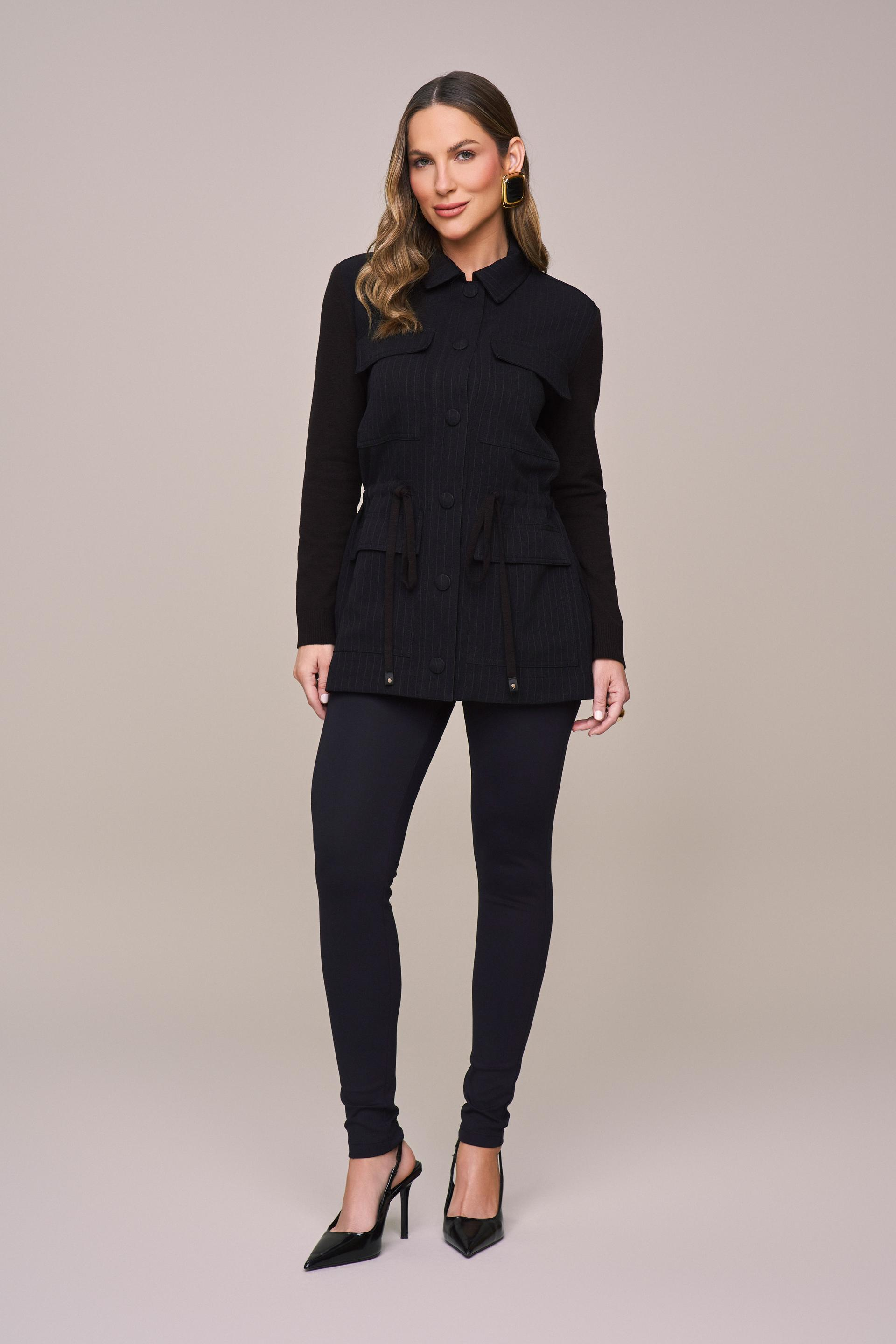SCALON - Parka Crepe Manga Longa Preto Risca de Giz