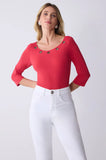 ONE UP - Blusa Red C/ Ilhos Fume Vermelho