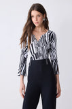 ONE UP - Blusa Verónica Preto C/ BCO