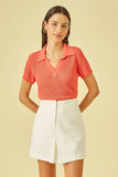 CORI - Blusa Polo Telada Em Tricot Coral