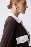 ONE UP - Camisa Chemise Brown C/ OFF Marrom