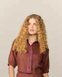 OLIVIA'S - Blusa Cropped C/ Vivo Linho Café + Uva