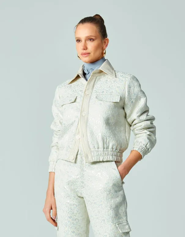 OLIVIA'S - Bomber Cropped Onça Prata