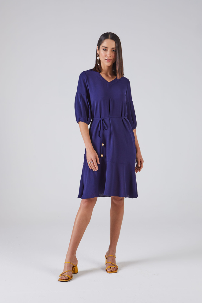 SCALON - Vestido Crepe Curto Com Cinto Mirtilo - Verão 23